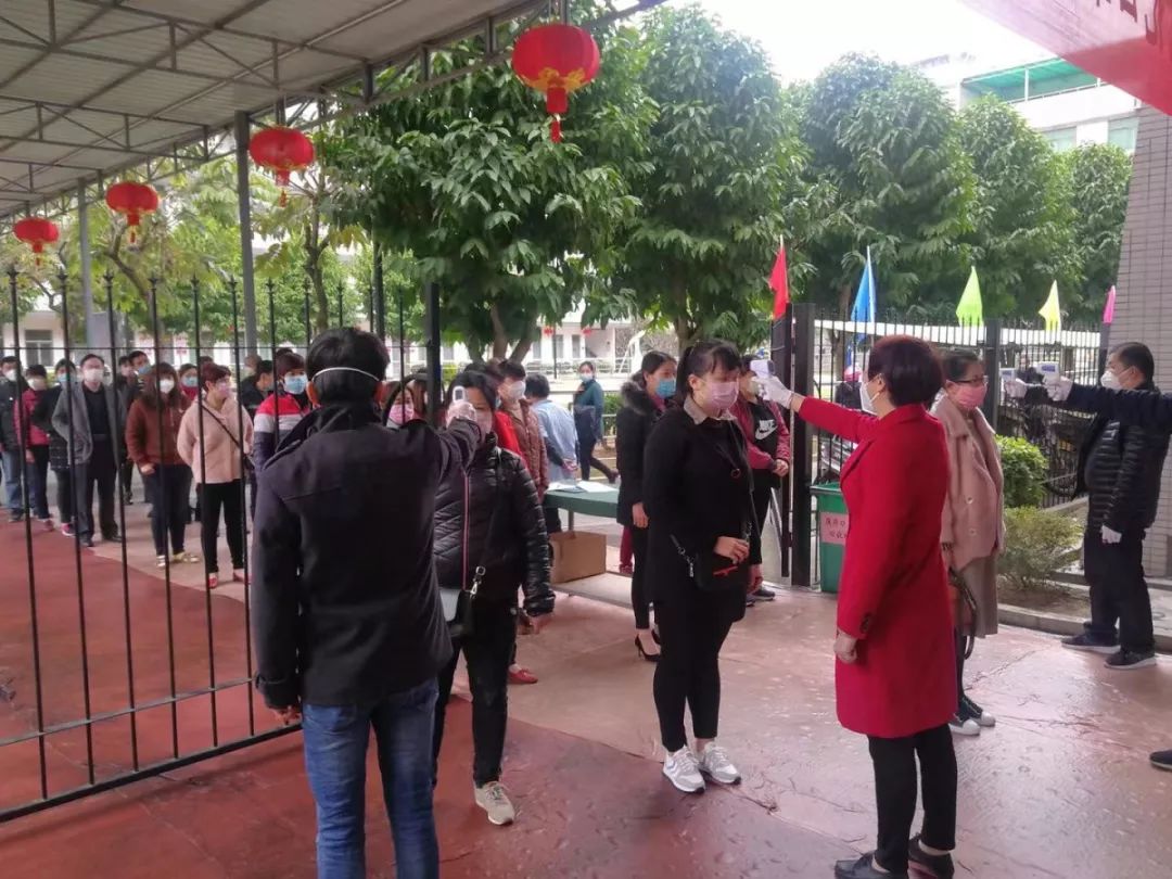 冰球突破-冰球电游奢华版_MG冰球游戏